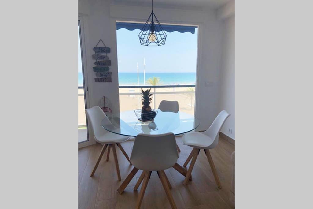 Playa De Gandia 1Ere Ligne El Galeon Lägenhet Exteriör bild