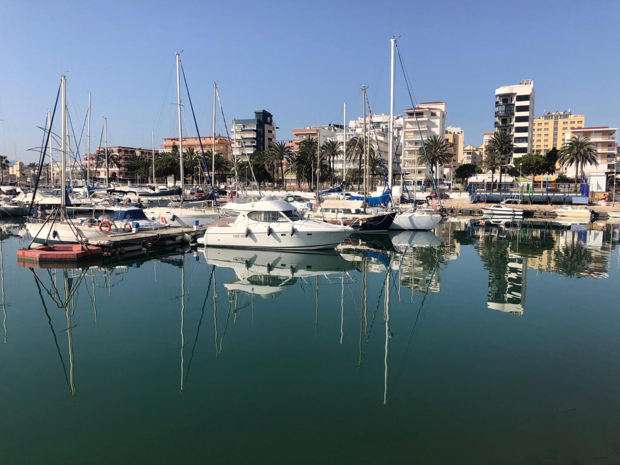 Playa De Gandia 1Ere Ligne El Galeon Lägenhet Exteriör bild